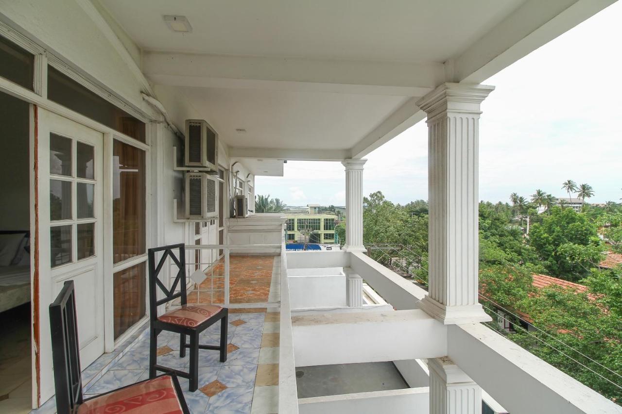 Katunayaka Hotel Nathaliya מראה חיצוני תמונה